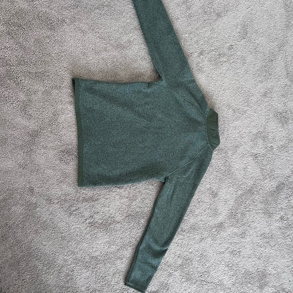 Men’s green 1/4 zip fleece North Face pullover. - Picture 4 of 5